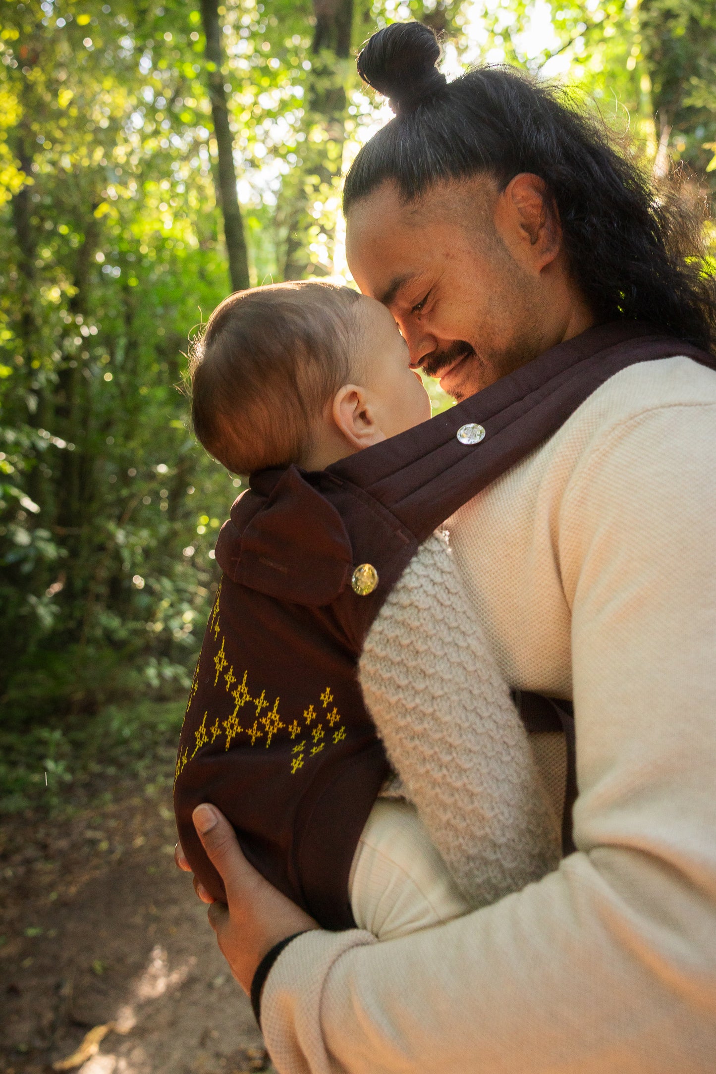 Āhuru Mōwai Pīkau Carrier