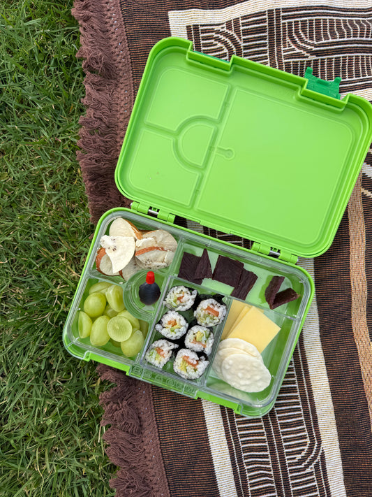 Kākāriki green kids bento lunchbox by Pēpi Eats