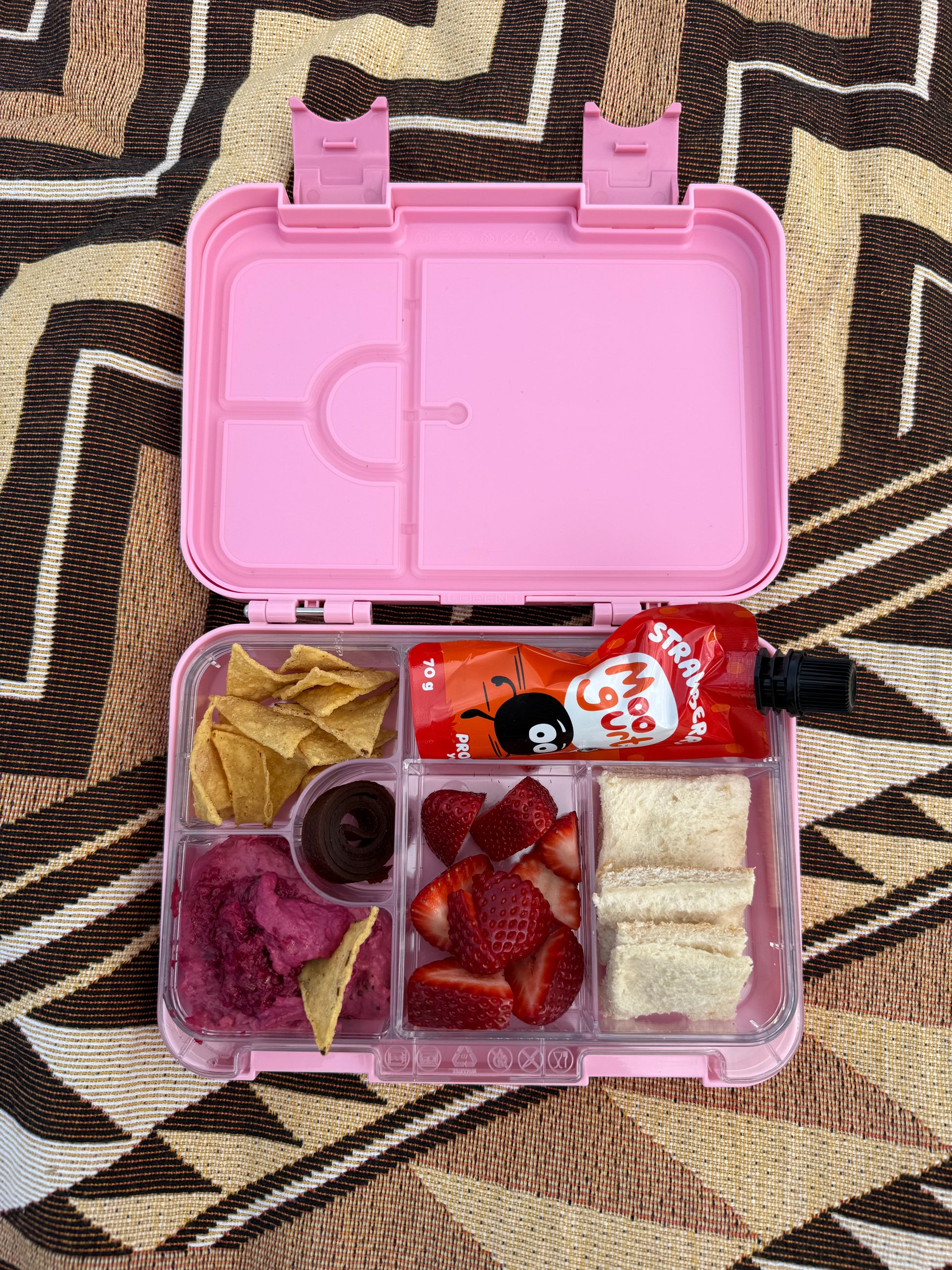 Māwhero pink kids bento lunchbox by Pēpi Eats