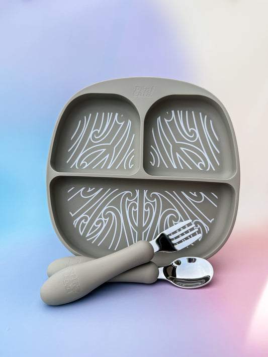 Silicone Suction Plate with Cutlery kākāriki